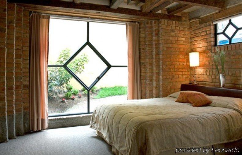 Hotel Casa De La Botica Bogotá Chambre photo