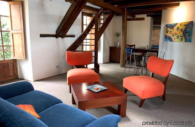 Hotel Casa De La Botica Bogotá Chambre photo