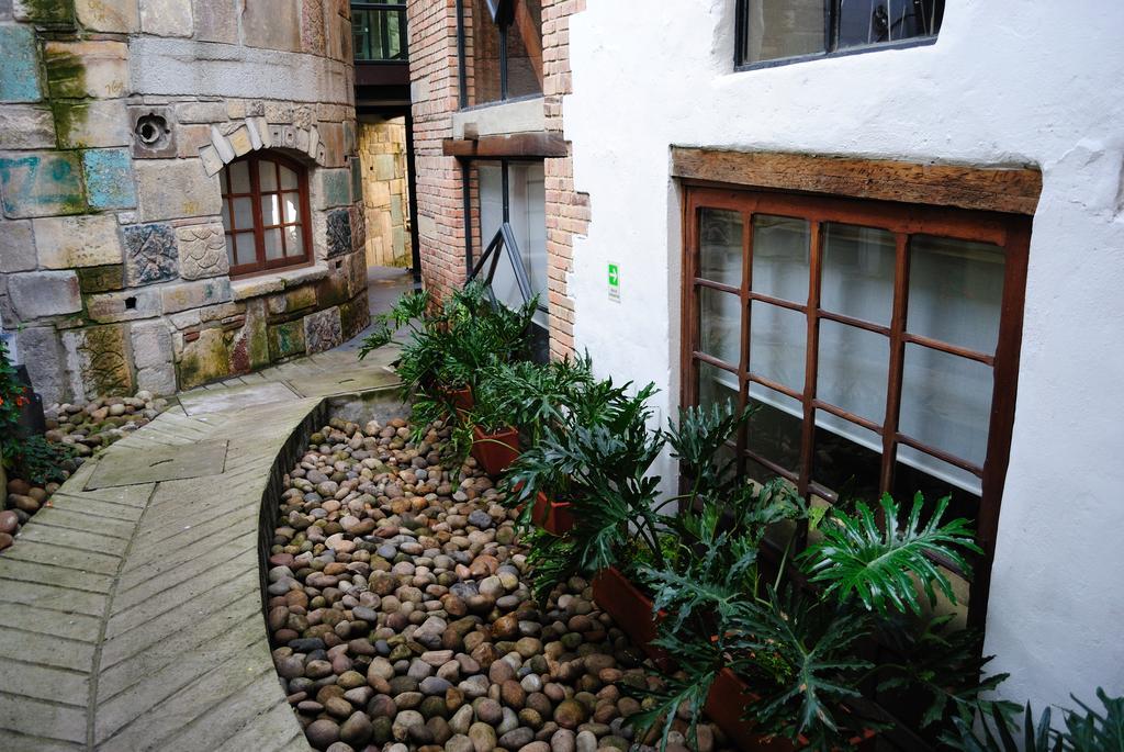 Hotel Casa De La Botica Bogotá Extérieur photo